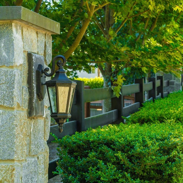 landscaping-01